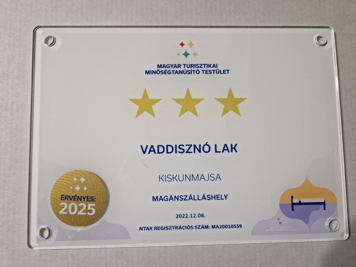Vaddinszo Lak Villa Kiskunmajsa Luaran gambar